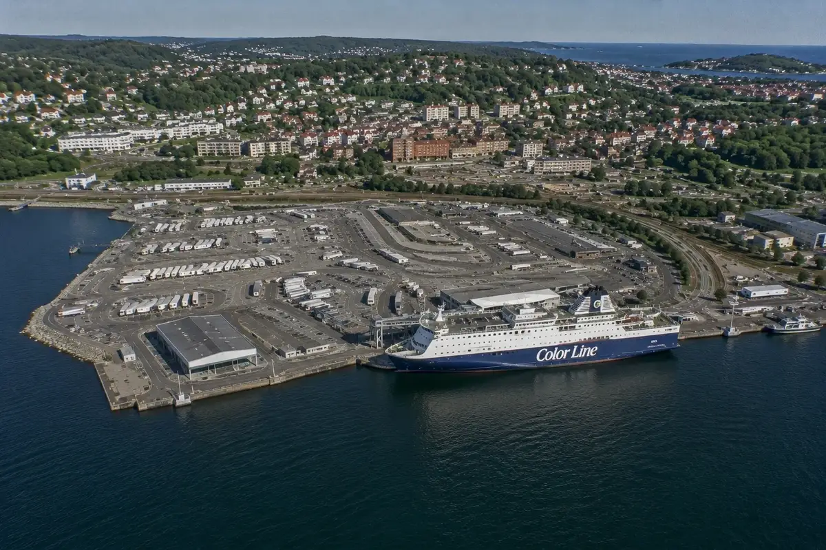 Traghetto da Hirtshals a Larvik: rotta e viaggio in traghetto
