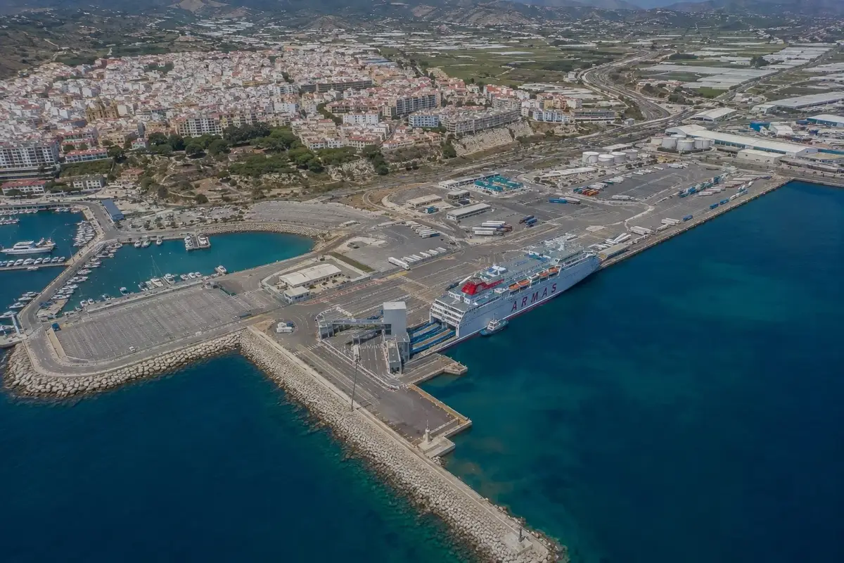 Porto dei traghetti di Motril