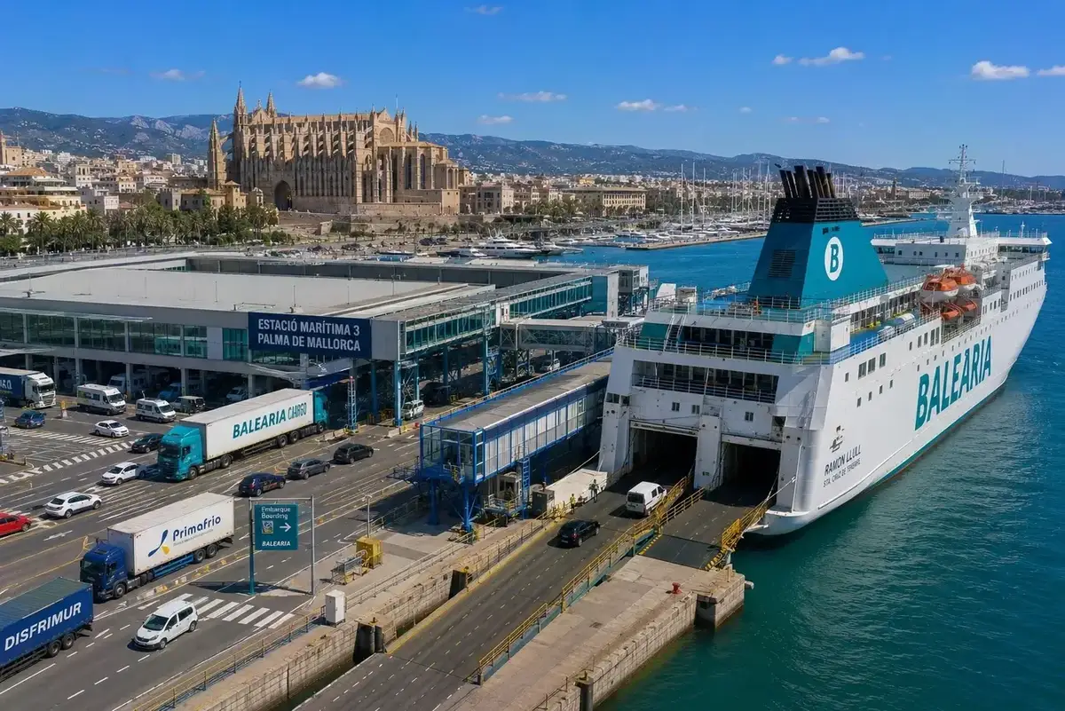 Porto dei traghetti di Palma