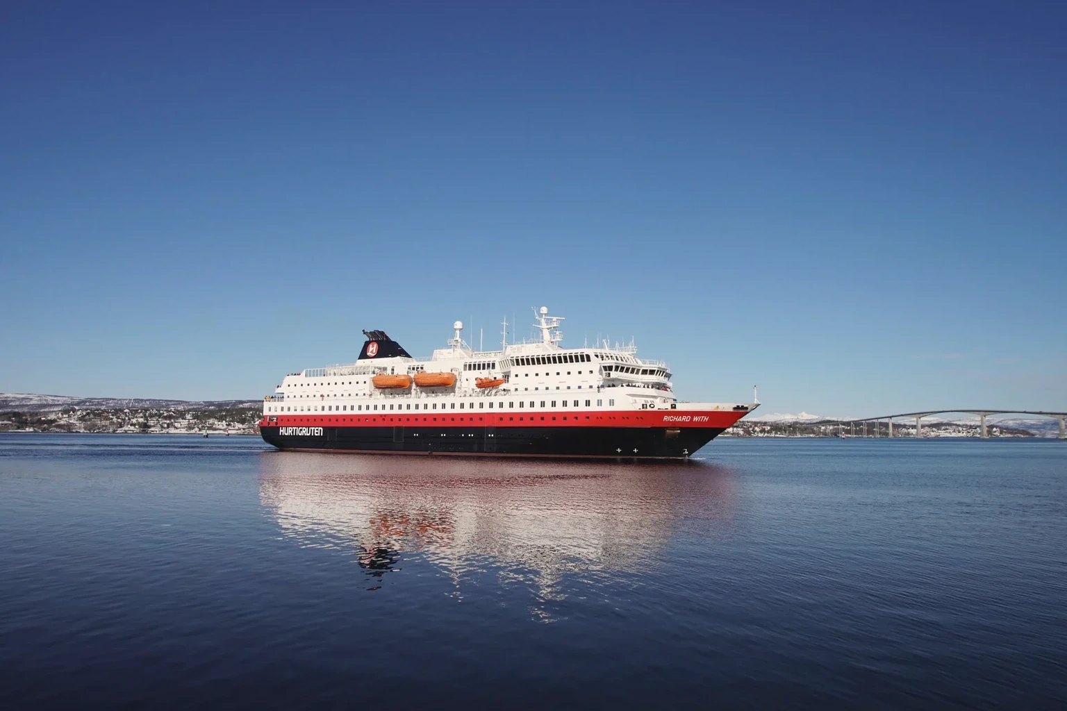 Hurtigruten: traghetto, rotte e servizi passeggeri